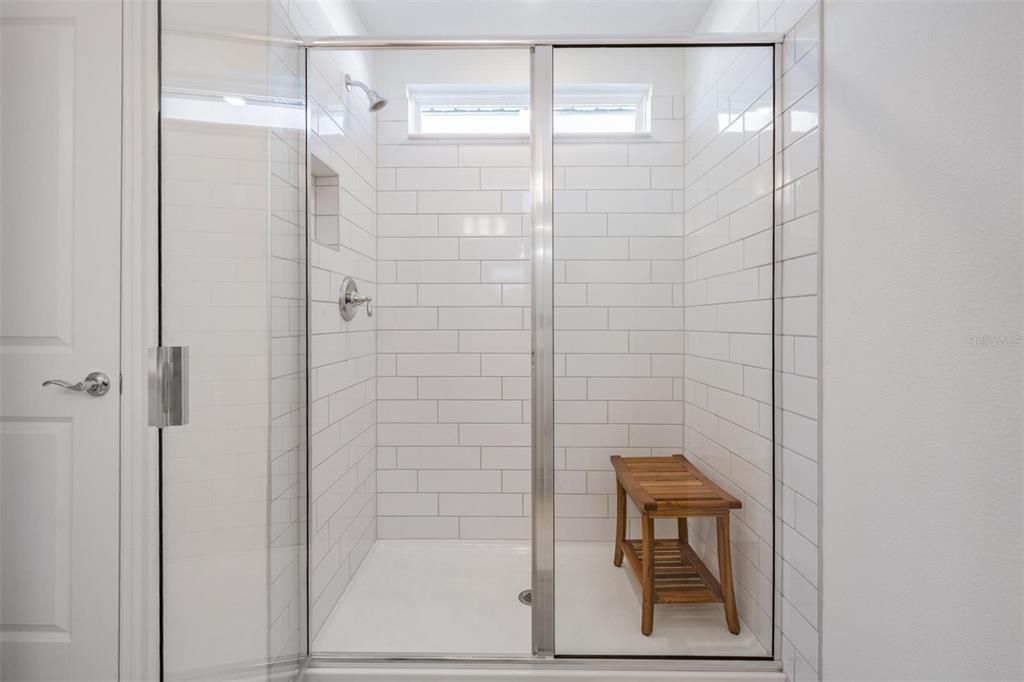 Active With Contract: $514,900 (5 beds, 3 baths, 2615 Square Feet)