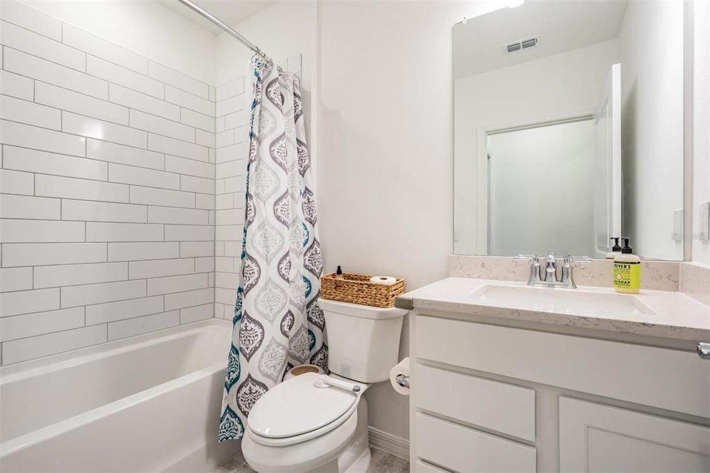 Active With Contract: $514,900 (5 beds, 3 baths, 2615 Square Feet)