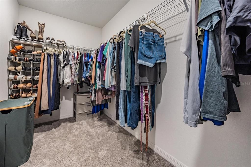 Active With Contract: $514,900 (5 beds, 3 baths, 2615 Square Feet)