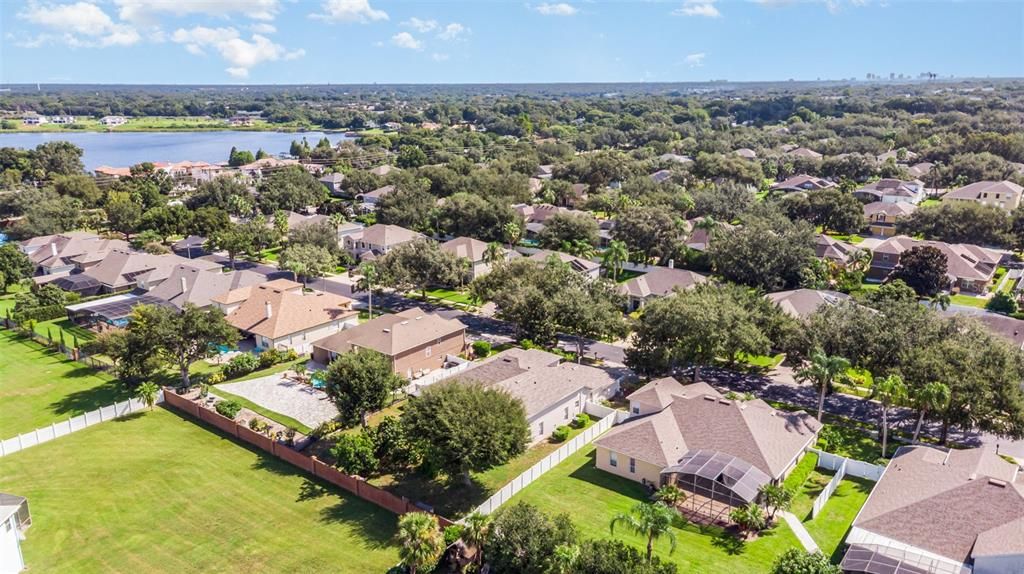 For Sale: $905,000 (5 beds, 4 baths, 3640 Square Feet)