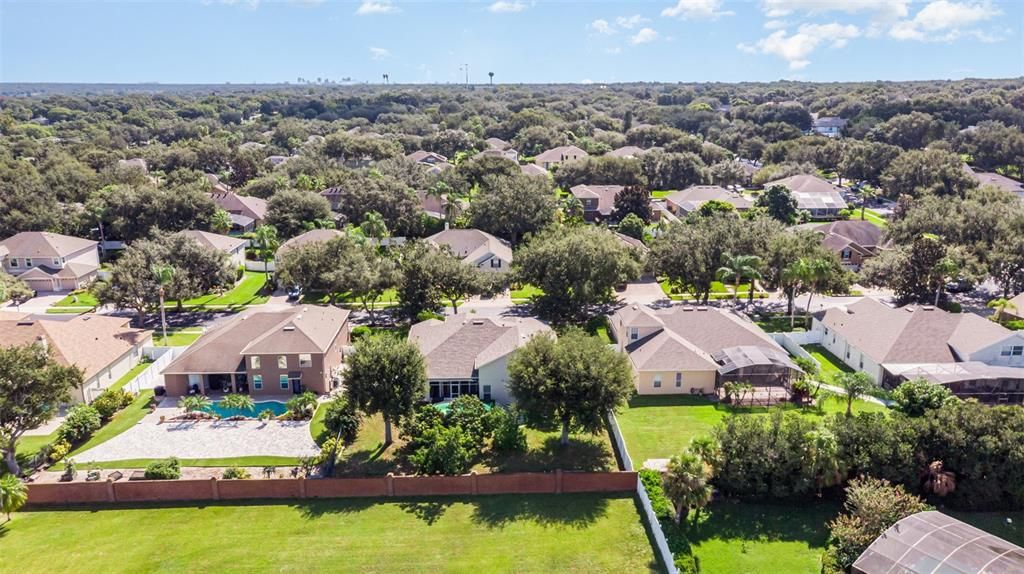 For Sale: $905,000 (5 beds, 4 baths, 3640 Square Feet)