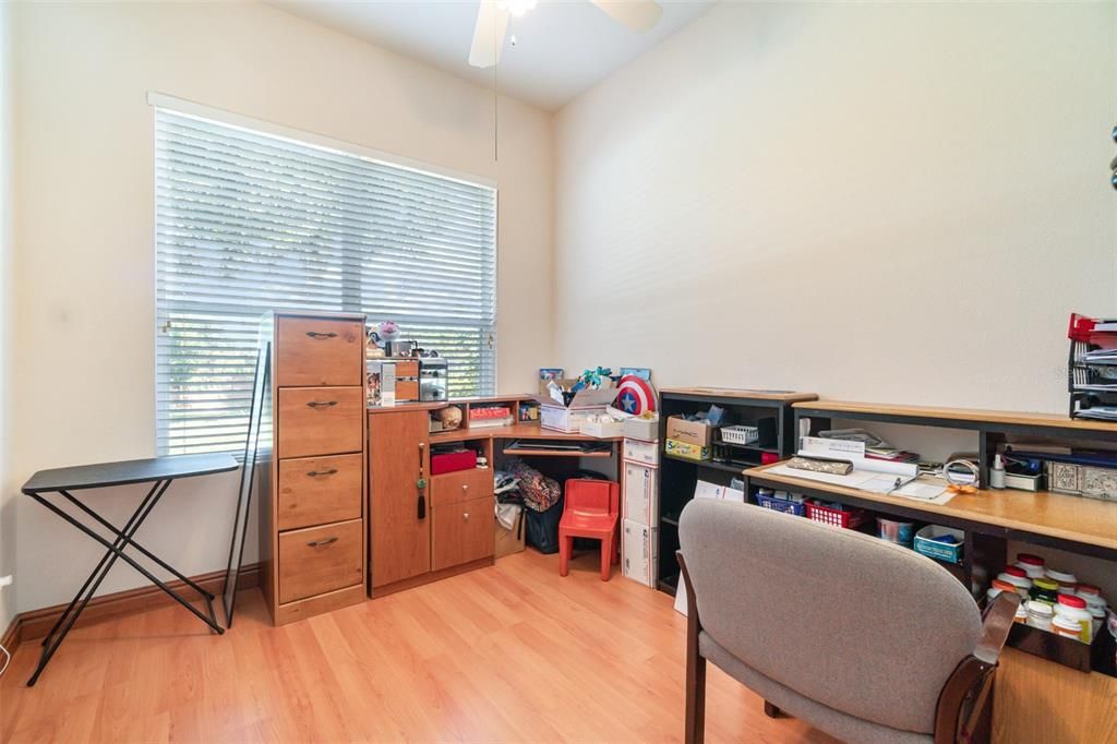 For Sale: $905,000 (5 beds, 4 baths, 3640 Square Feet)