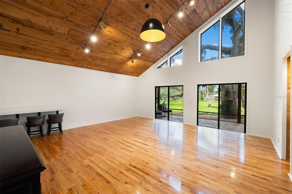 For Sale: $2,700,000 (4 beds, 4 baths, 4637 Square Feet)