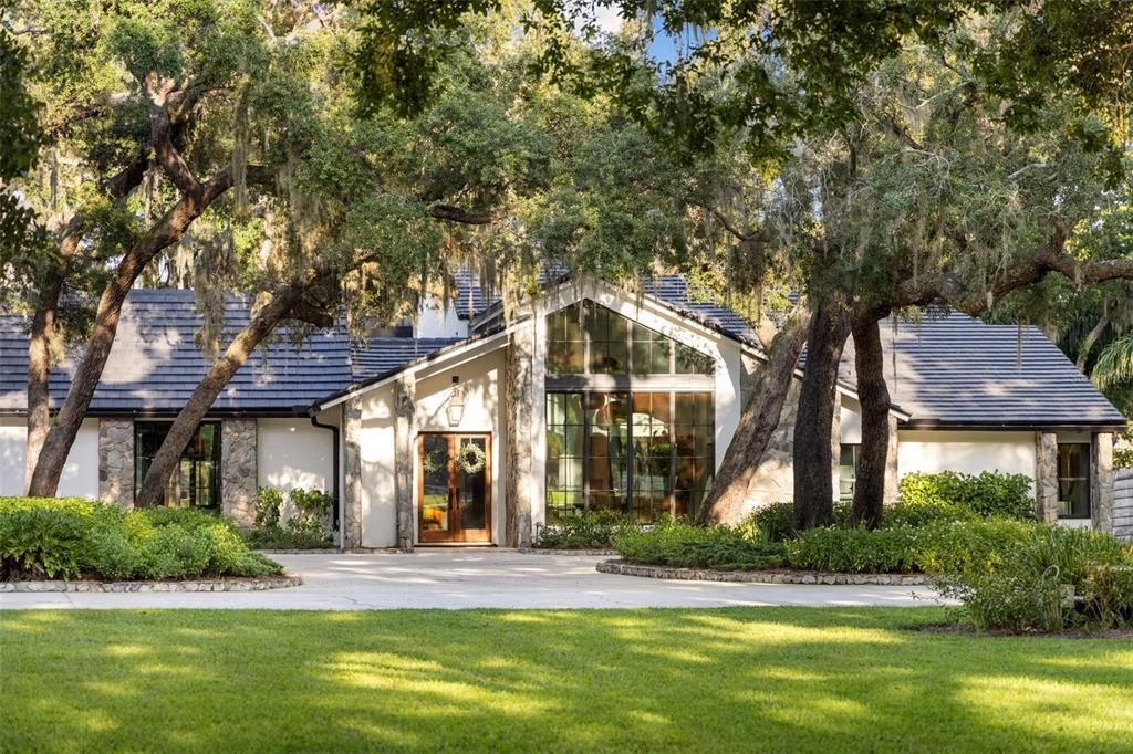 For Sale: $2,700,000 (4 beds, 4 baths, 4637 Square Feet)