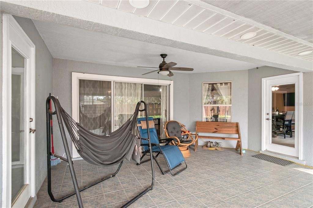 Active With Contract: $249,000 (3 beds, 2 baths, 1695 Square Feet)