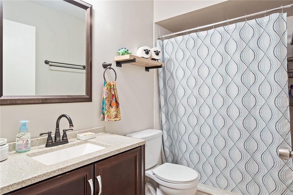 Active With Contract: $249,000 (3 beds, 2 baths, 1695 Square Feet)