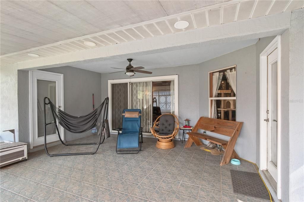 Active With Contract: $249,000 (3 beds, 2 baths, 1695 Square Feet)