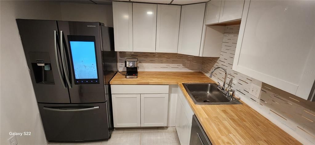 待售: $170,000 (2 贝兹, 2 浴室, 1210 平方英尺)