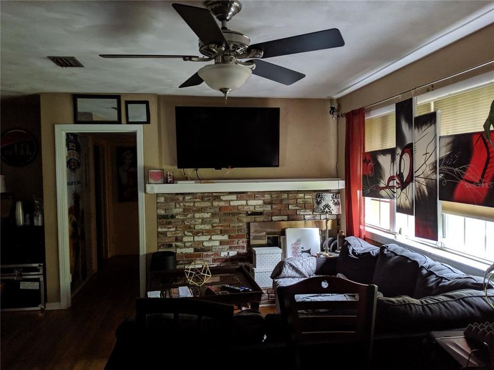 待售: $349,900 (3 贝兹, 2 浴室, 1522 平方英尺)