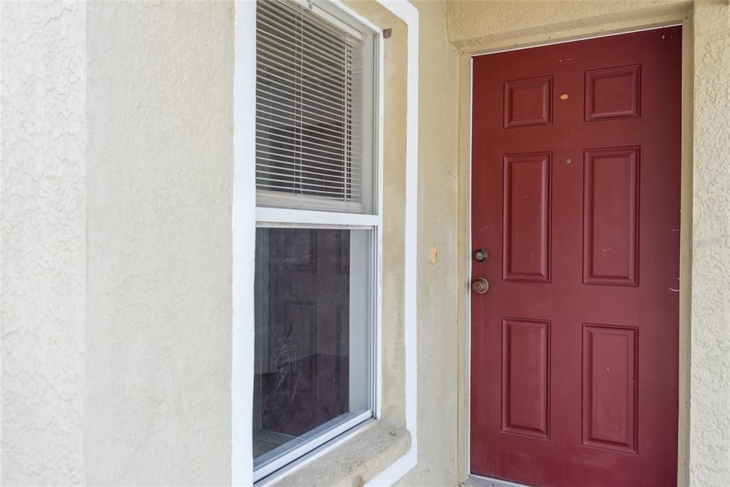 For Rent: $2,099 (3 beds, 2 baths, 1296 Square Feet)