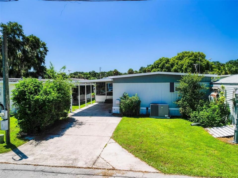 待售: $189,900 (2 贝兹, 2 浴室, 1056 平方英尺)