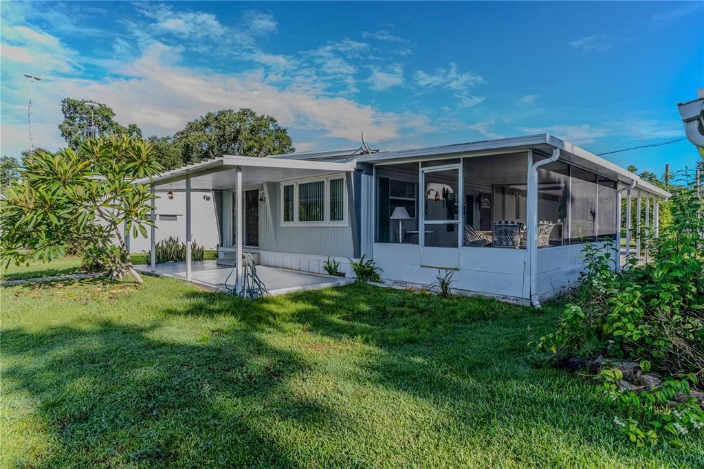 待售: $189,900 (2 贝兹, 2 浴室, 1056 平方英尺)