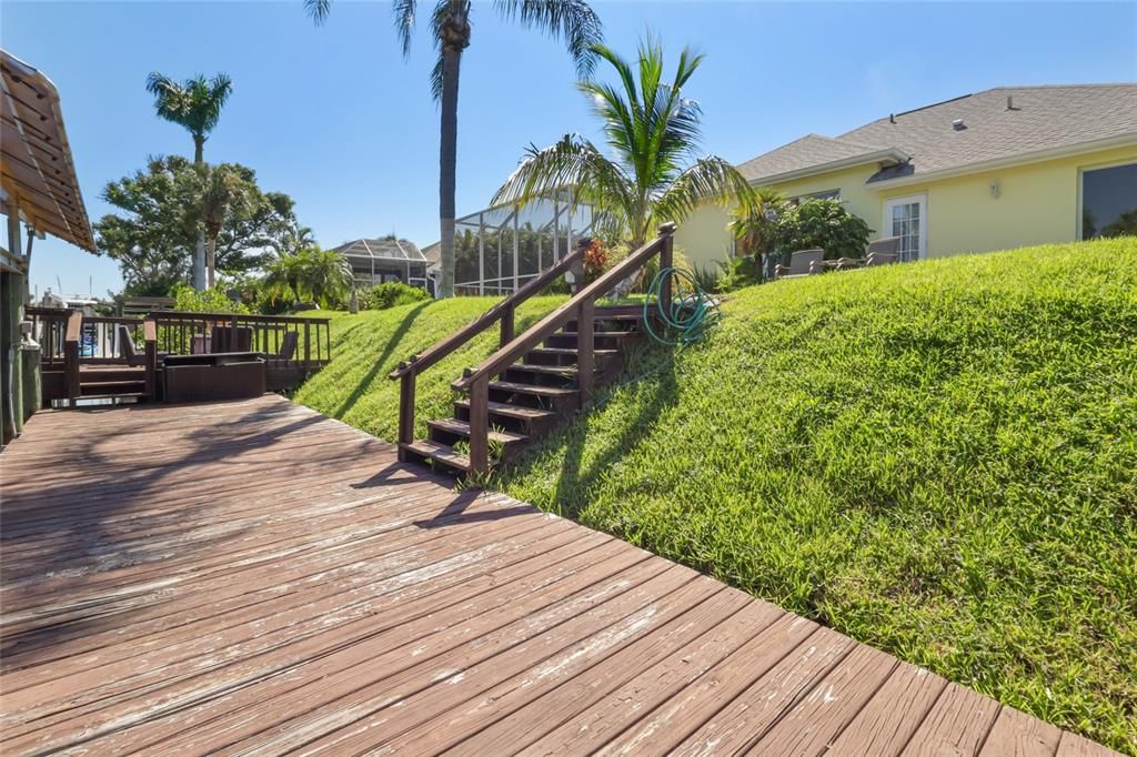 待售: $849,900 (4 贝兹, 3 浴室, 2456 平方英尺)