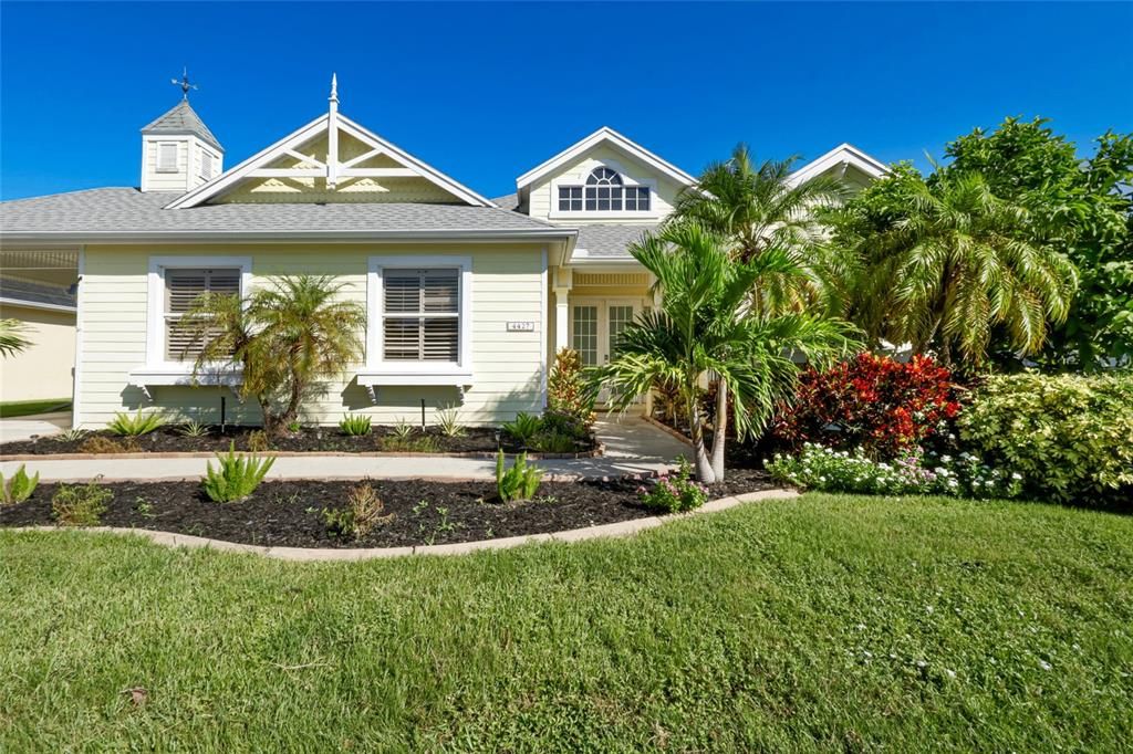 待售: $849,900 (4 贝兹, 3 浴室, 2456 平方英尺)