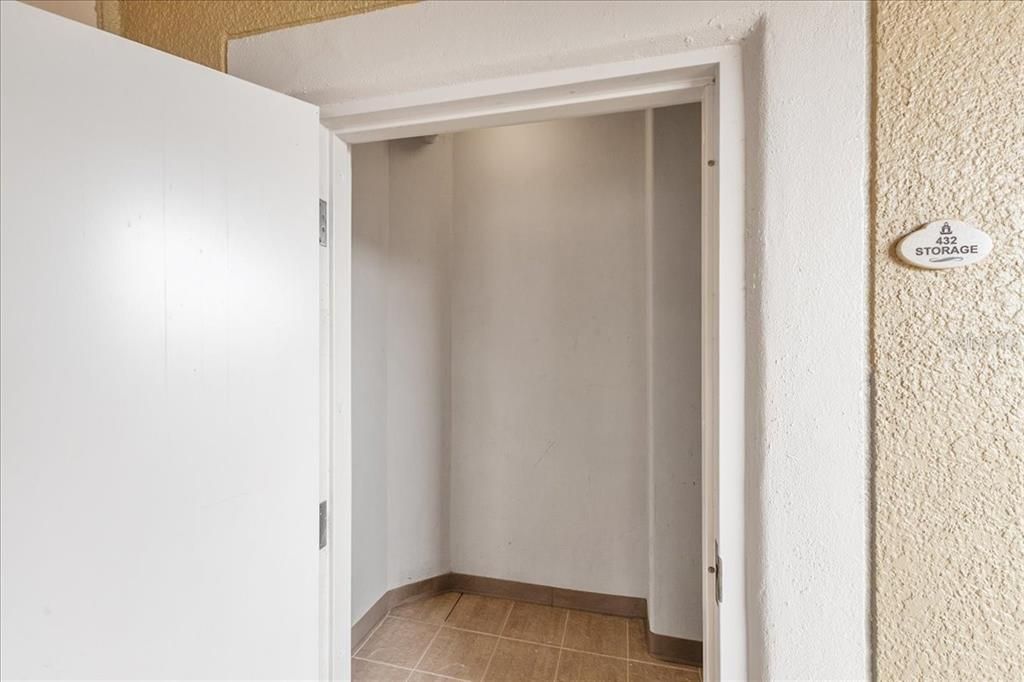 For Sale: $319,900 (3 beds, 2 baths, 1753 Square Feet)