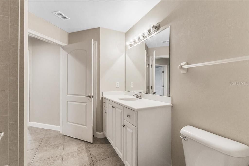 For Sale: $319,900 (3 beds, 2 baths, 1753 Square Feet)