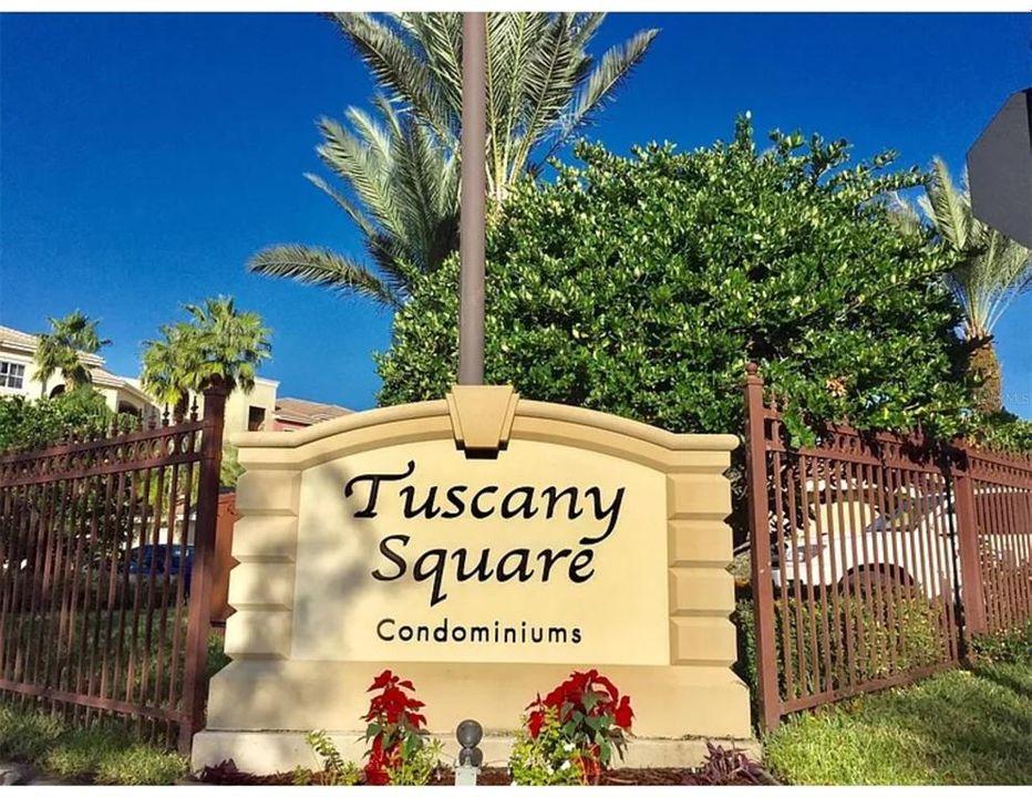 For Sale: $319,900 (3 beds, 2 baths, 1753 Square Feet)