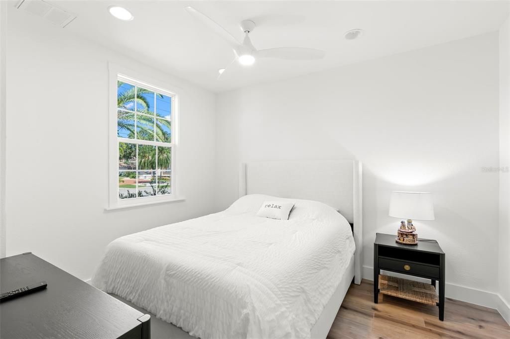 For Rent: $10,000 (3 beds, 3 baths, 2068 Square Feet)