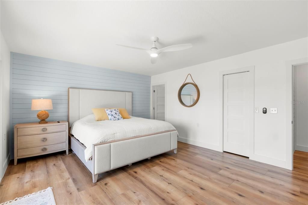 For Rent: $10,000 (3 beds, 3 baths, 2068 Square Feet)