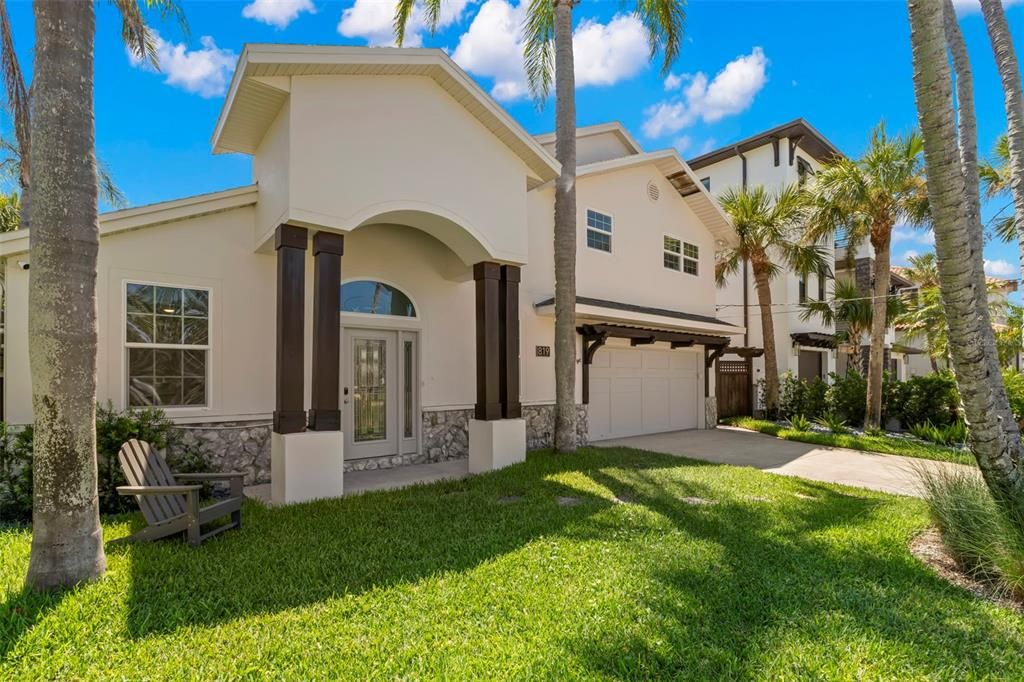 For Rent: $10,000 (3 beds, 3 baths, 2068 Square Feet)