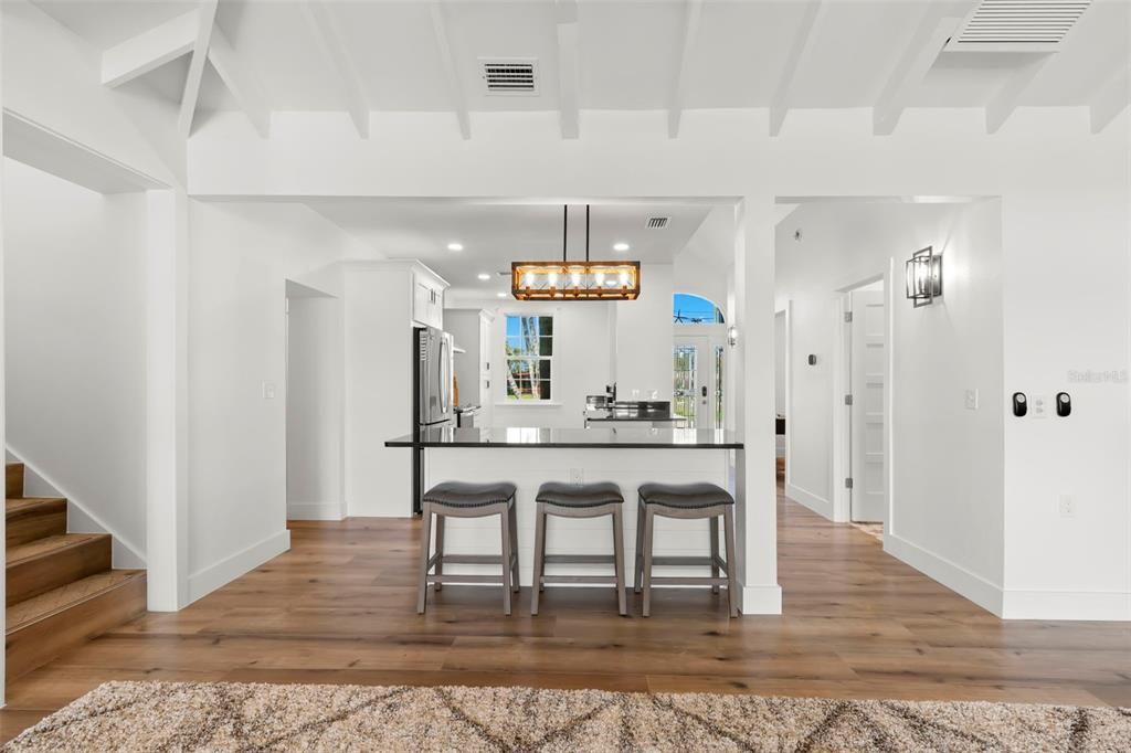 For Rent: $10,000 (3 beds, 3 baths, 2068 Square Feet)