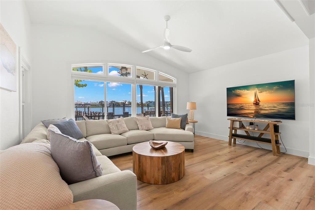 For Rent: $10,000 (3 beds, 3 baths, 2068 Square Feet)