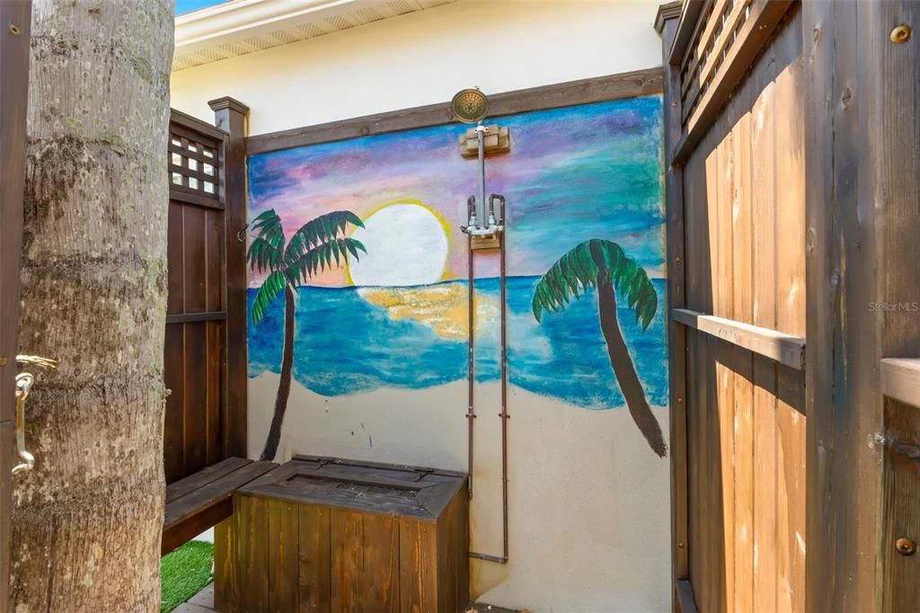 For Rent: $10,000 (3 beds, 3 baths, 2068 Square Feet)