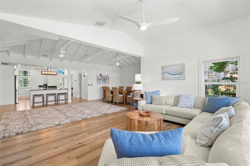 For Rent: $10,000 (3 beds, 3 baths, 2068 Square Feet)