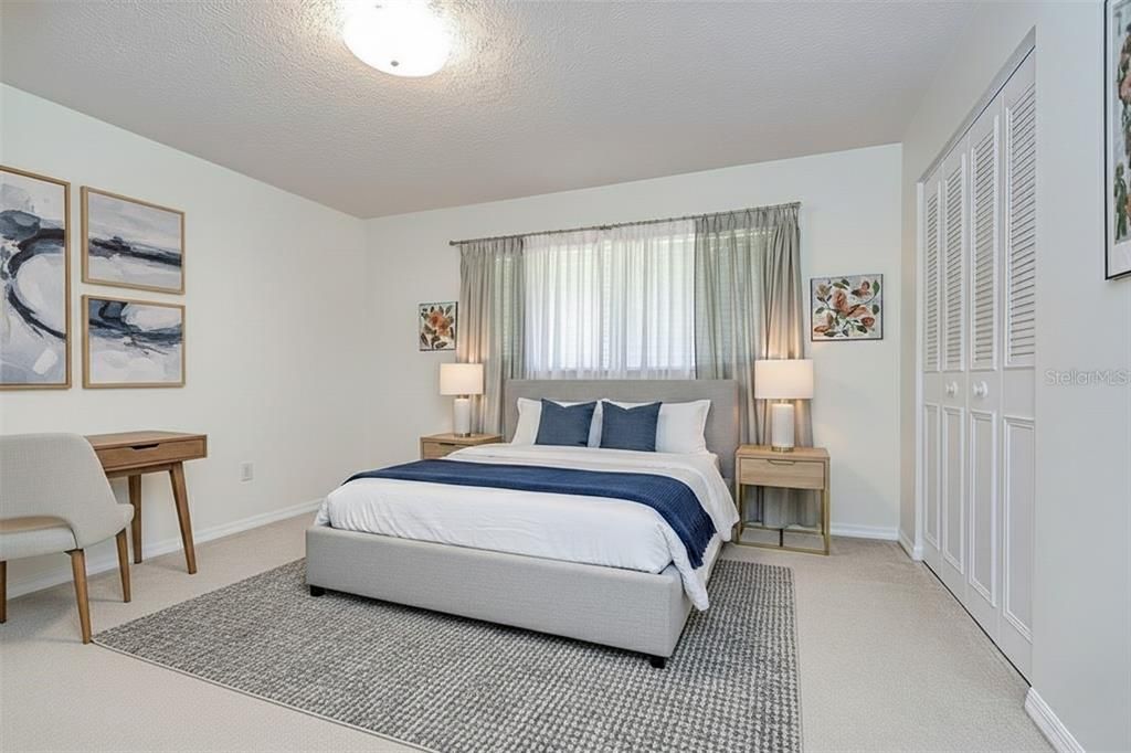 Под контрактом: $519,000 (4 спален, 3 ванн, 2306 Квадратных фут)