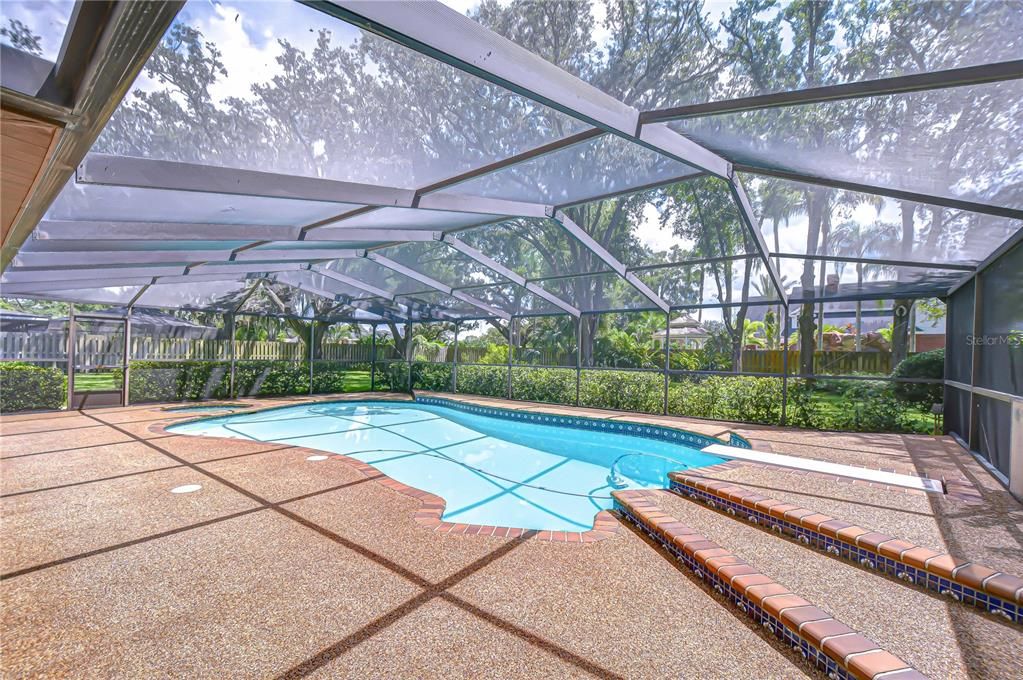 Под контрактом: $519,000 (4 спален, 3 ванн, 2306 Квадратных фут)