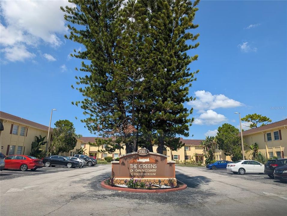 合同活跃: $1,790 (3 贝兹, 2 浴室, 1432 平方英尺)