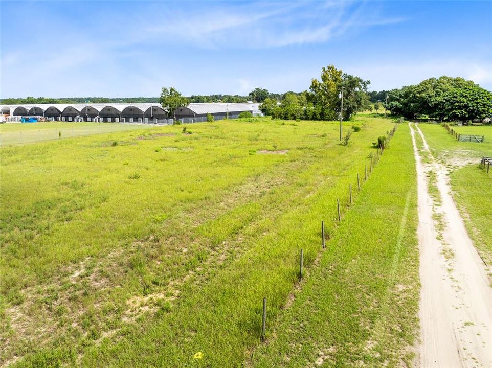 待售: $4,900,000 (4.90 acres)