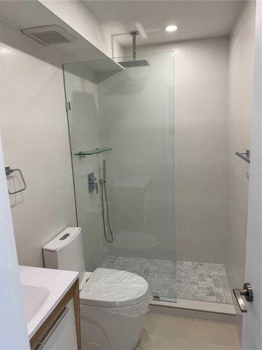 В аренду: $2,350 (0 спален, 1 ванн, 500 Квадратных фут)