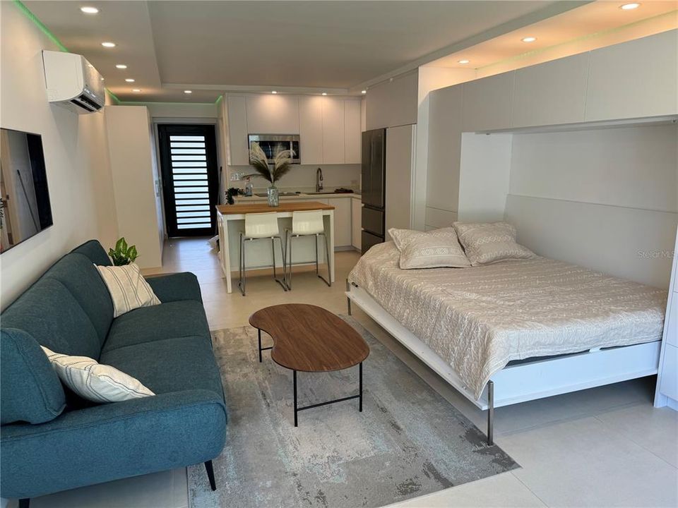 В аренду: $2,350 (0 спален, 1 ванн, 500 Квадратных фут)