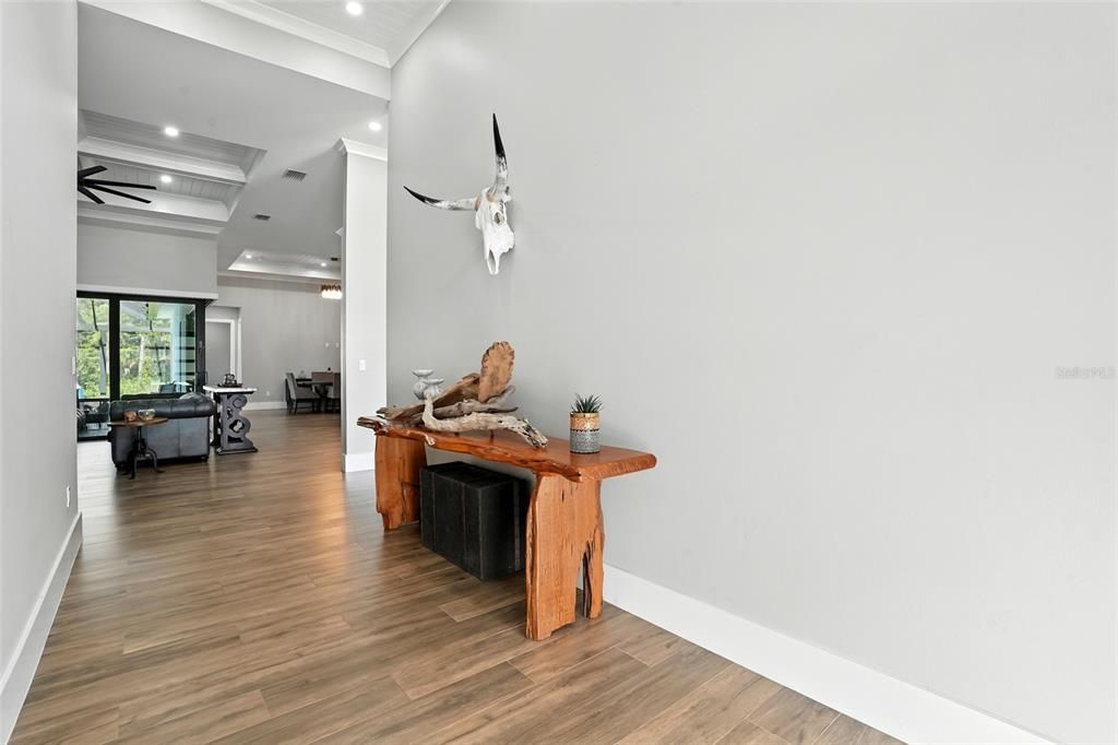 待售: $2,200,000 (4 贝兹, 3 浴室, 3485 平方英尺)