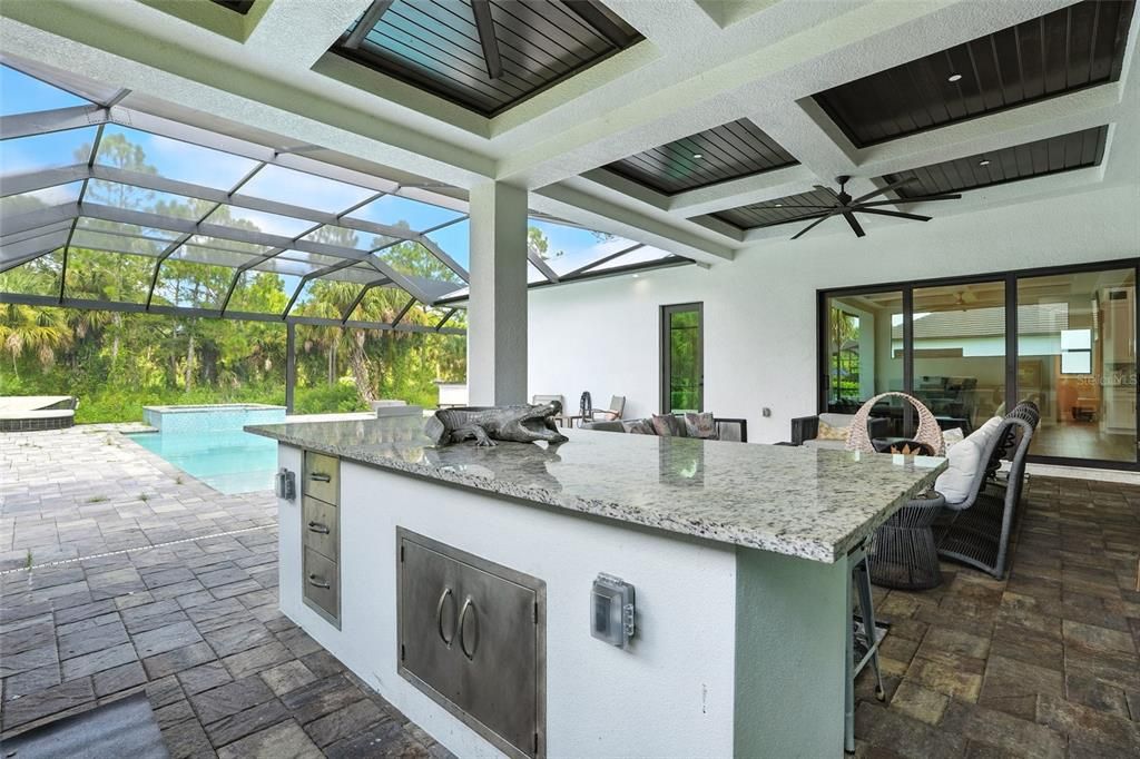 待售: $2,200,000 (4 贝兹, 3 浴室, 3485 平方英尺)