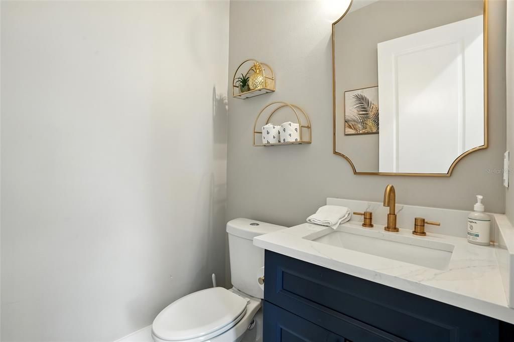 待售: $2,200,000 (4 贝兹, 3 浴室, 3485 平方英尺)