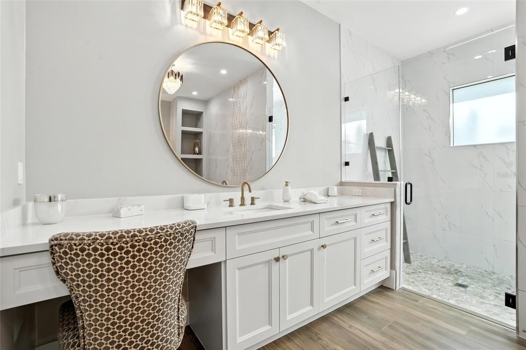 待售: $2,200,000 (4 贝兹, 3 浴室, 3485 平方英尺)