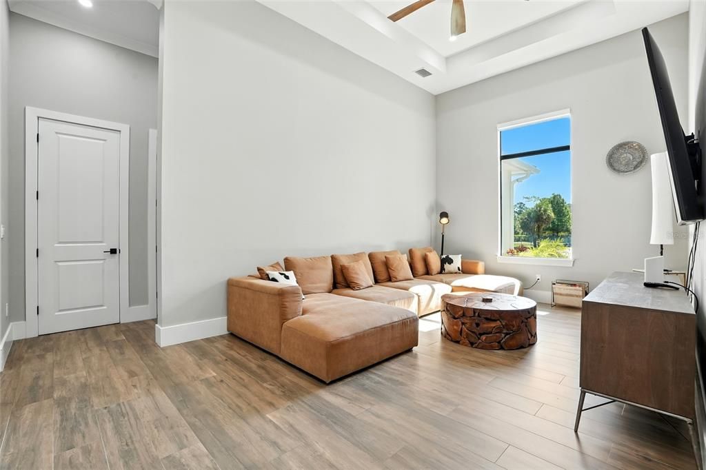 待售: $2,200,000 (4 贝兹, 3 浴室, 3485 平方英尺)