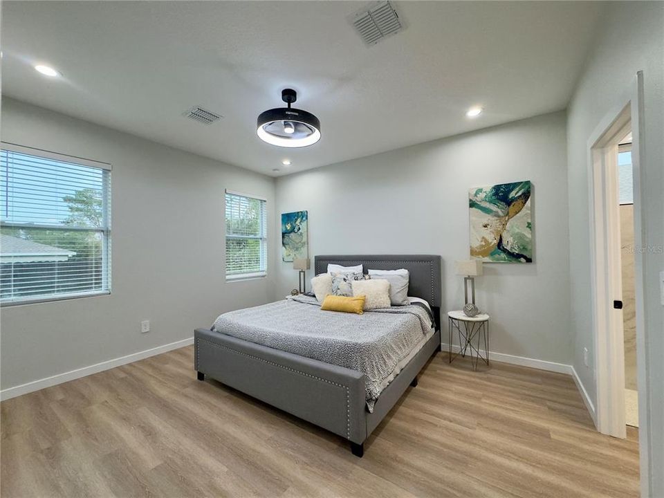 Под контрактом: $49,000 (0.23 acres)