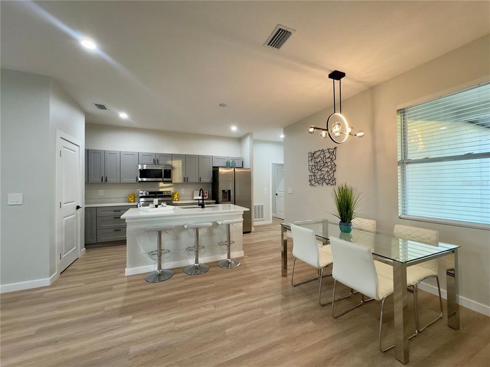 Под контрактом: $49,000 (0.23 acres)