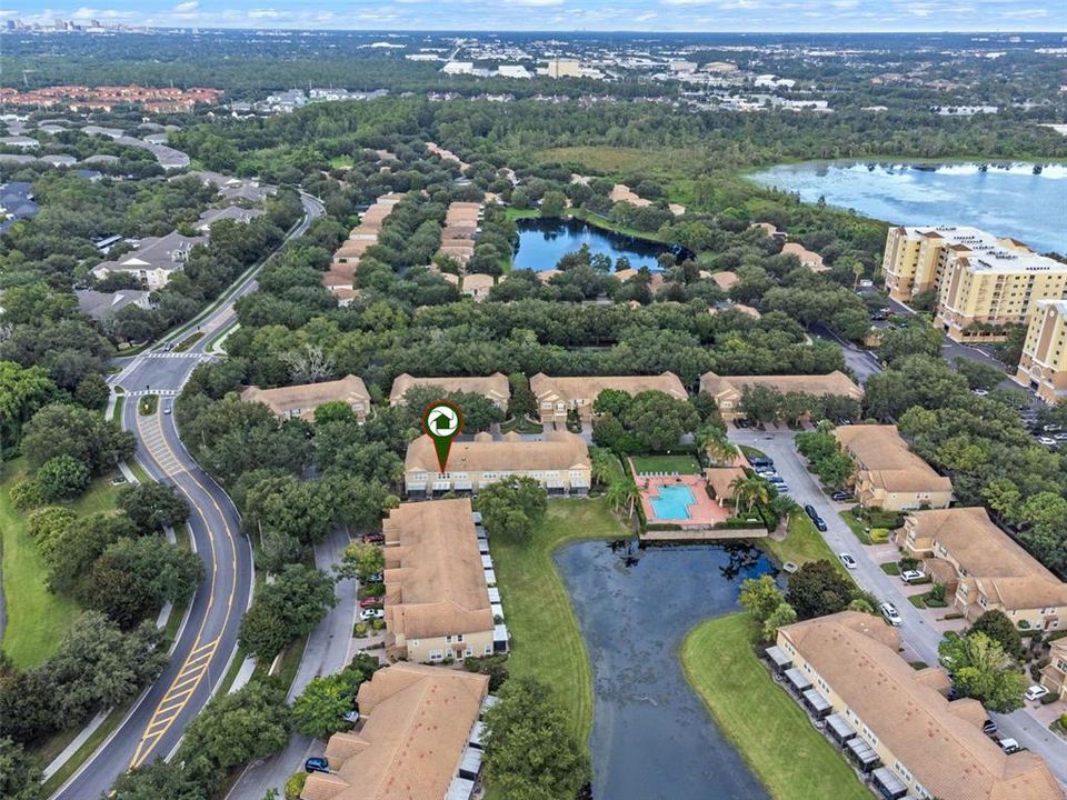 Activo con contrato: $310,000 (3 camas, 2 baños, 1682 Pies cuadrados)