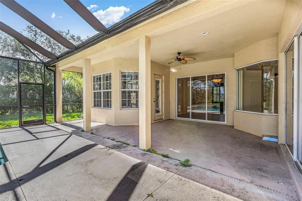 Active With Contract: $709,900 (4 beds, 3 baths, 2859 Square Feet)