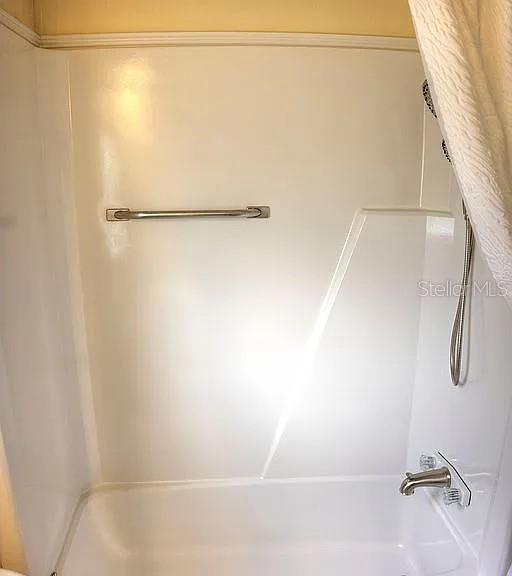 For Sale: $135,000 (1 beds, 1 baths, 480 Square Feet)