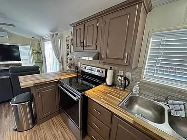For Sale: $135,000 (1 beds, 1 baths, 480 Square Feet)