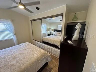 For Sale: $135,000 (1 beds, 1 baths, 480 Square Feet)