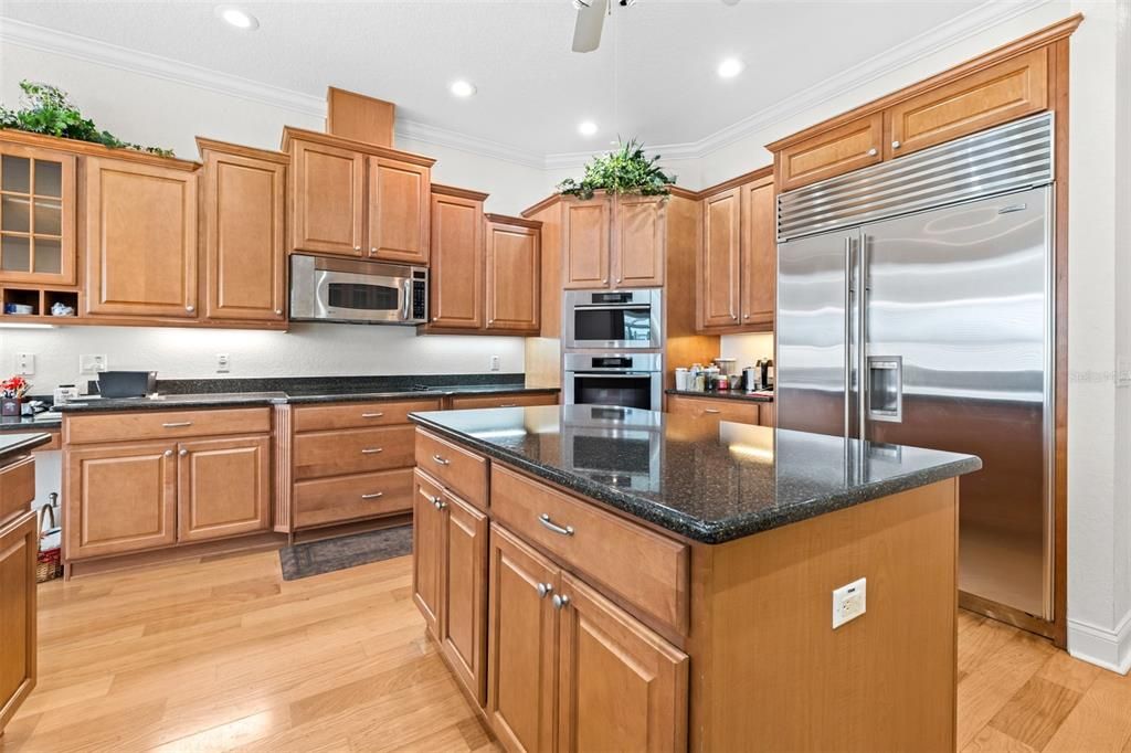 For Sale: $695,000 (3 beds, 2 baths, 3330 Square Feet)