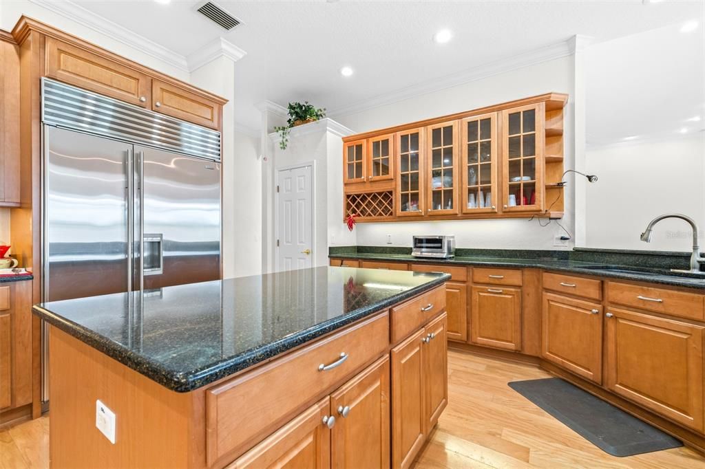 For Sale: $695,000 (3 beds, 2 baths, 3330 Square Feet)