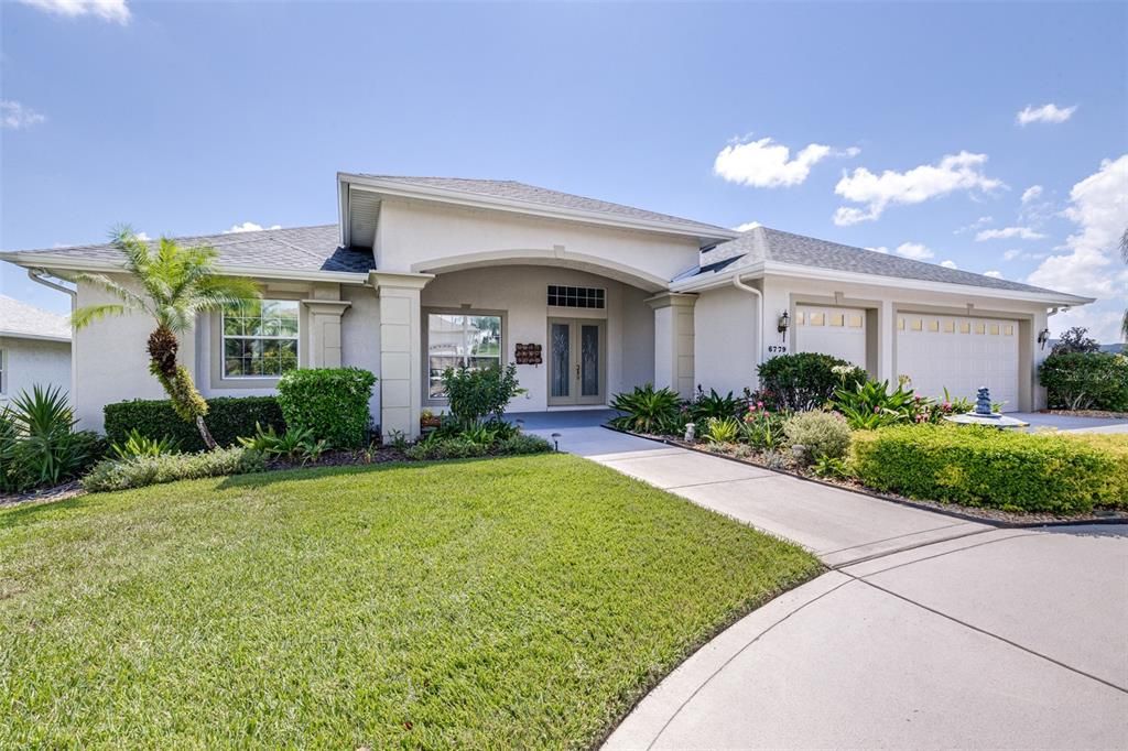 For Sale: $695,000 (3 beds, 2 baths, 3330 Square Feet)