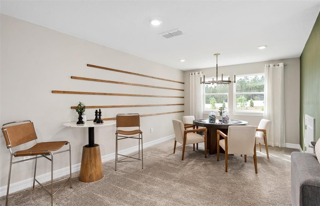 Под контрактом: $1,125,000 (4 спален, 4 ванн, 3112 Квадратных фут)